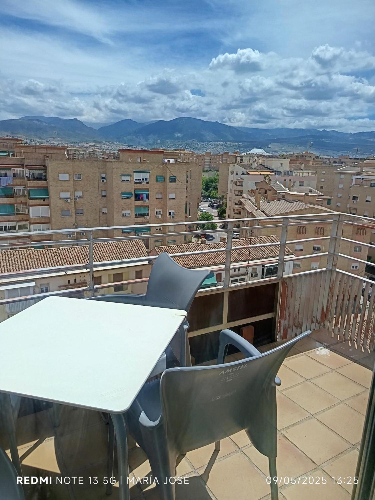Appartamento Disfruta Granada,incluso con tu mascota Parking Esterno foto